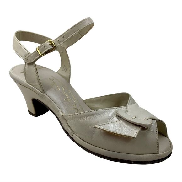 Vintage Shoes - 🔵Vintage Red Cross Shoes Cream Buckle Peep Toe Sandals 4.5